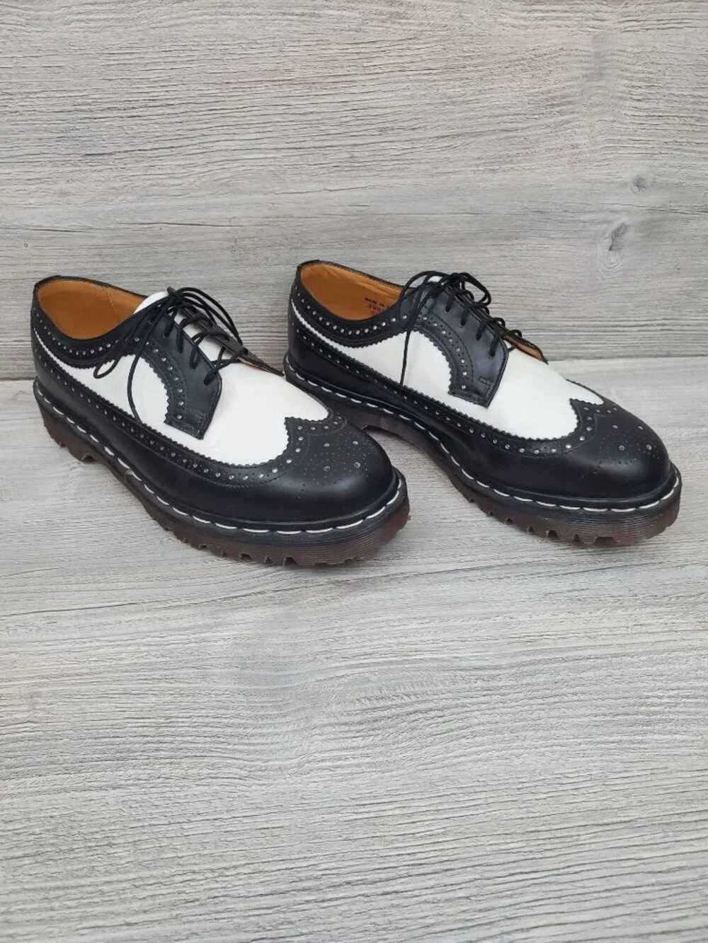 Doc Martens 3989 Bex Smooth Leather Brogue Shoes